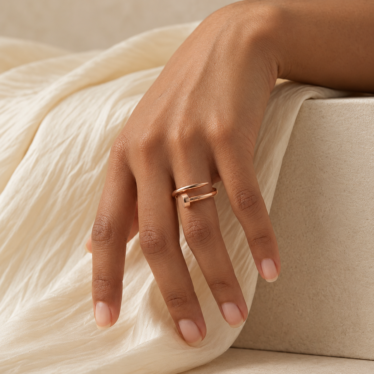 Nail Ring Gold