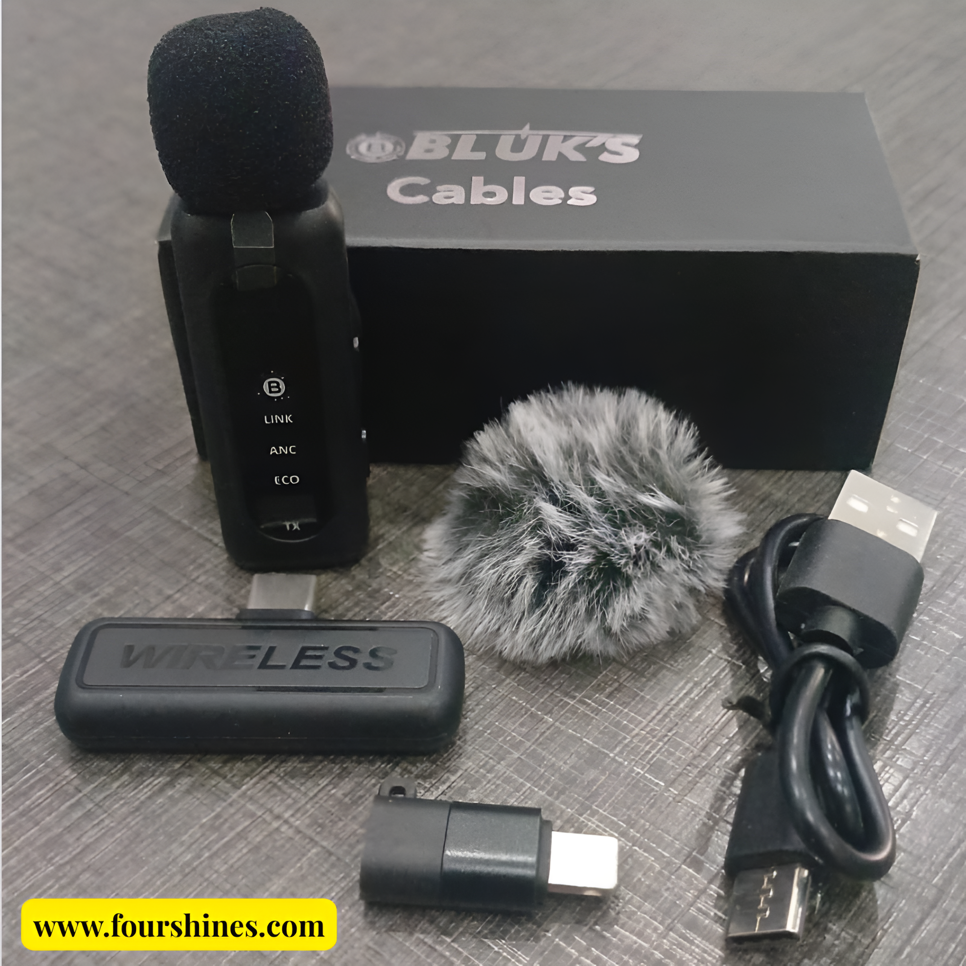 BX-118 Wireless Lavalier Microphone – iPhone & Type-C Compatible