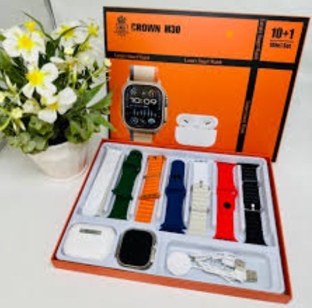 Smart Watch Set M30, CROWN 10+1+Earbuds Airpods Pro and Watch + Straps