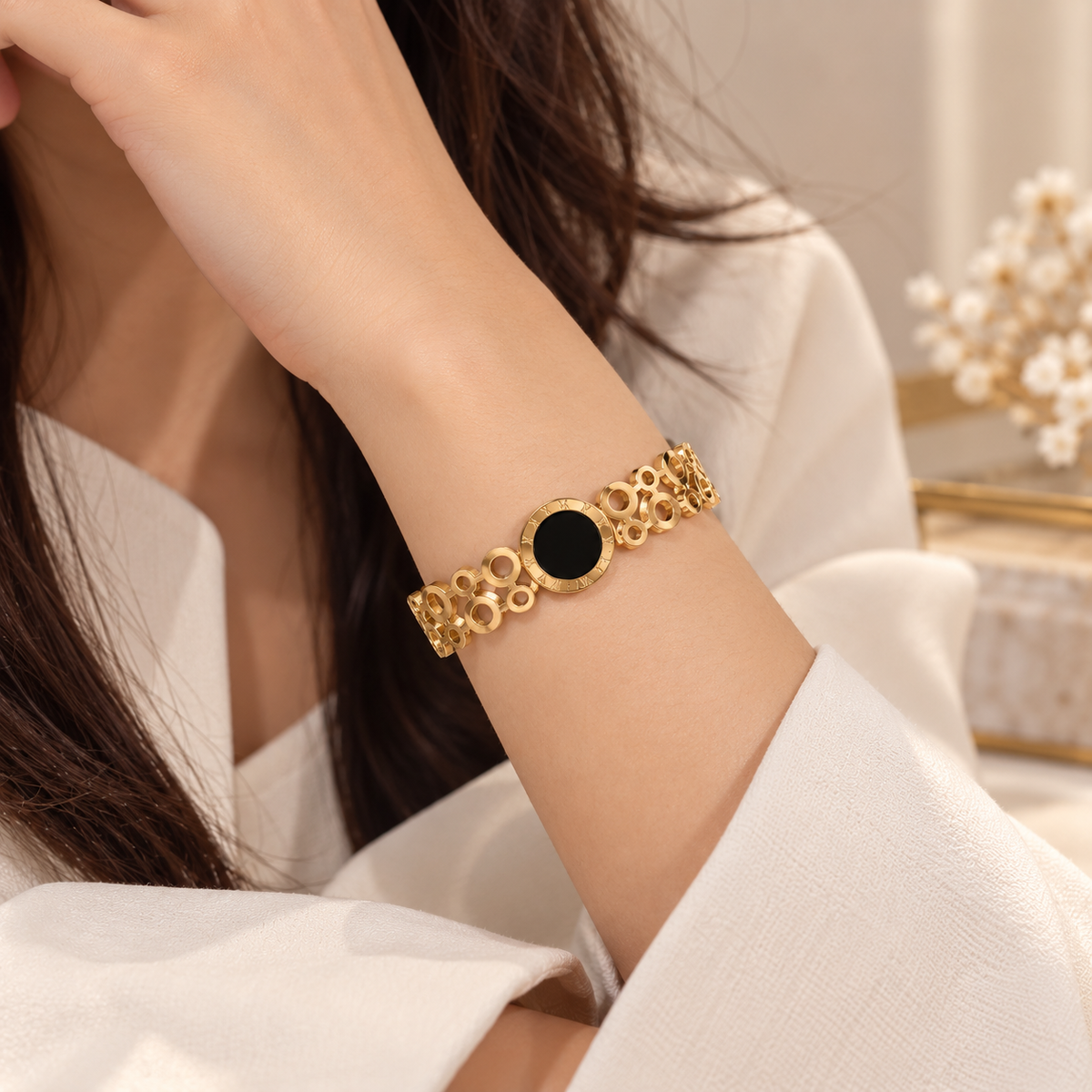 Black Circle Cuff