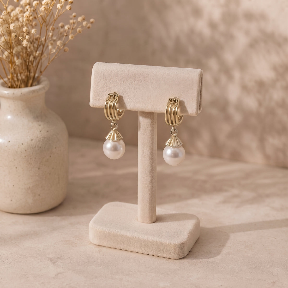 Shell Pearl Hoops