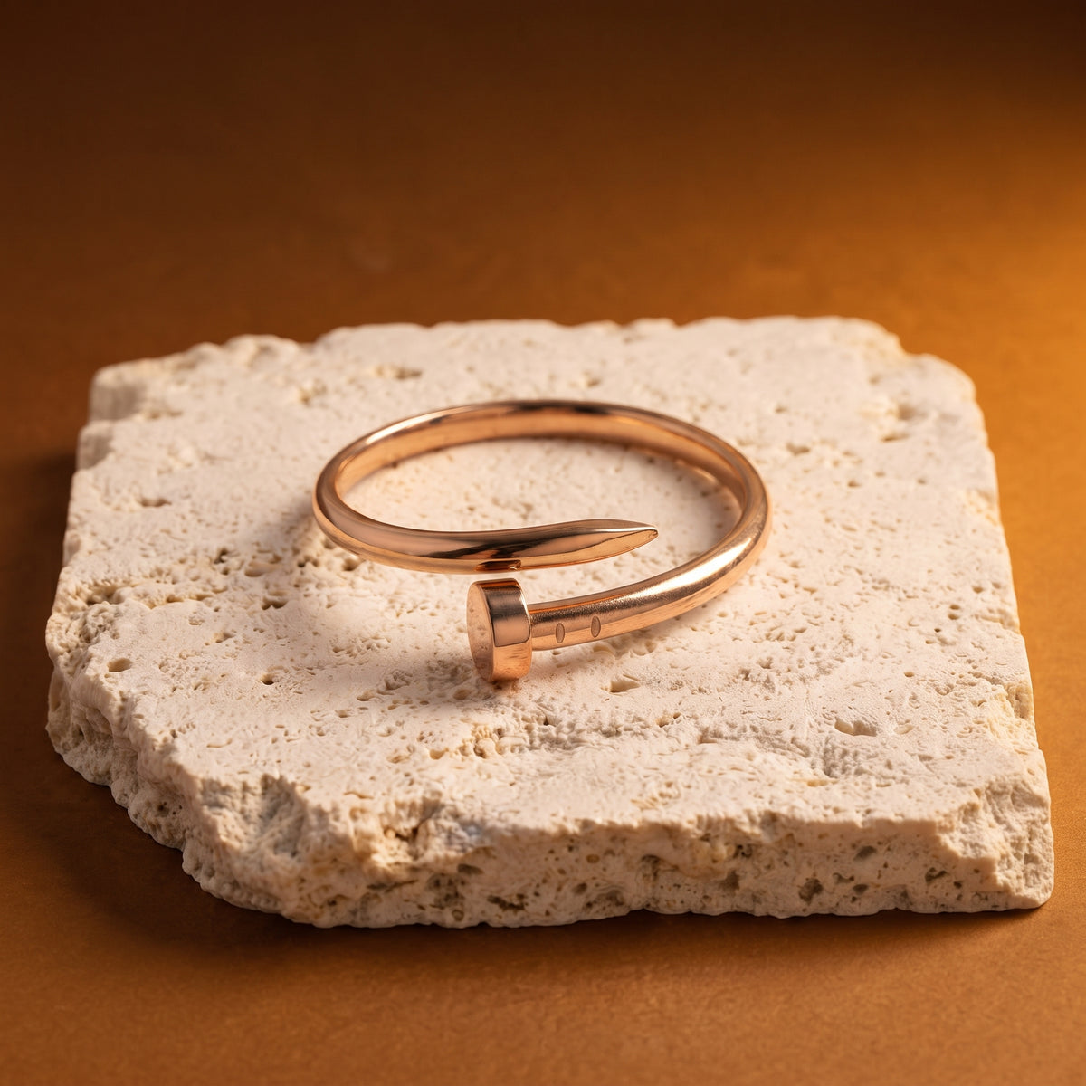 Nail Ring Gold