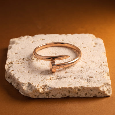 Nail Ring Gold