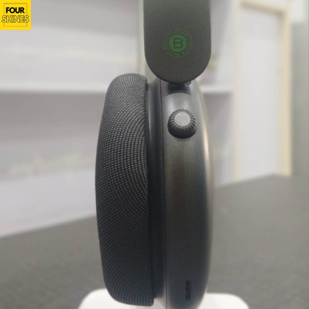 WAVEONIC BX-84 Super Bass Wireless Headphones - Bluetooth 5.3