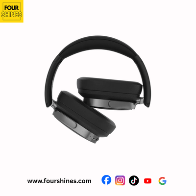 Black over-ear headphones on a white background with 'Four Shines' branding.