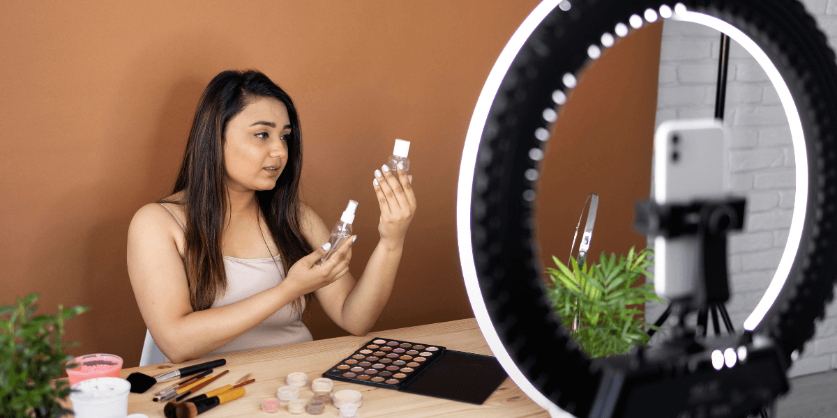 Content Creator Kit Bundle - Selfie Stick & Ring Light with Free Delivery